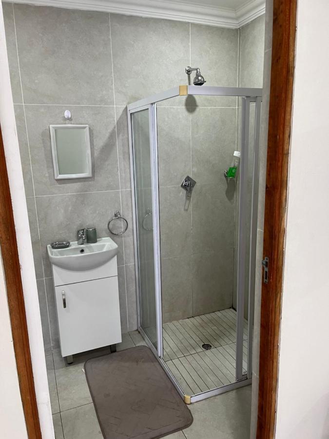Rooikrans Guest House Йоханесбург Екстериор снимка