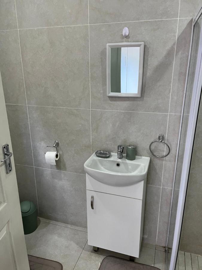 Rooikrans Guest House Йоханесбург Екстериор снимка