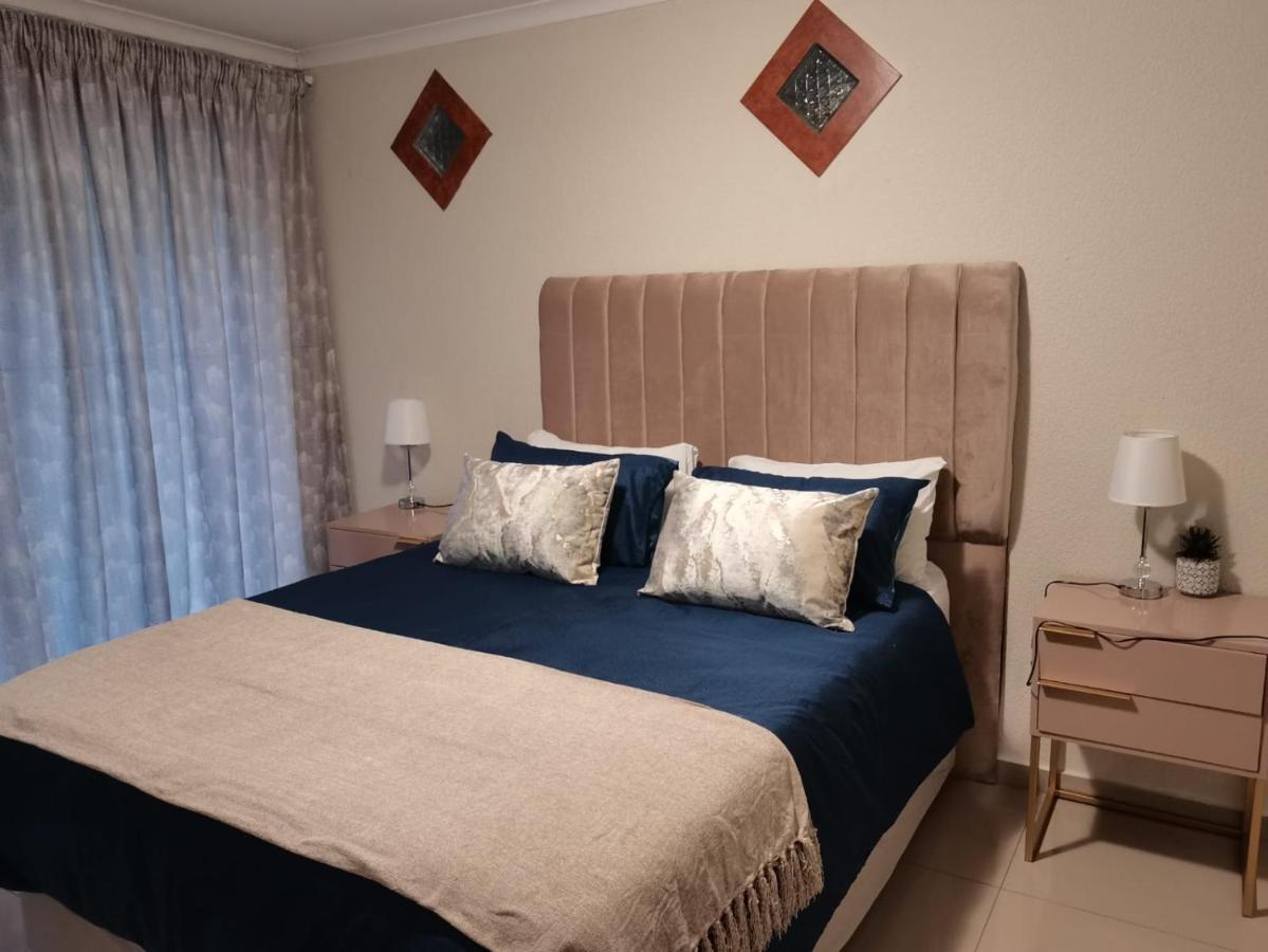 Rooikrans Guest House Йоханесбург Екстериор снимка