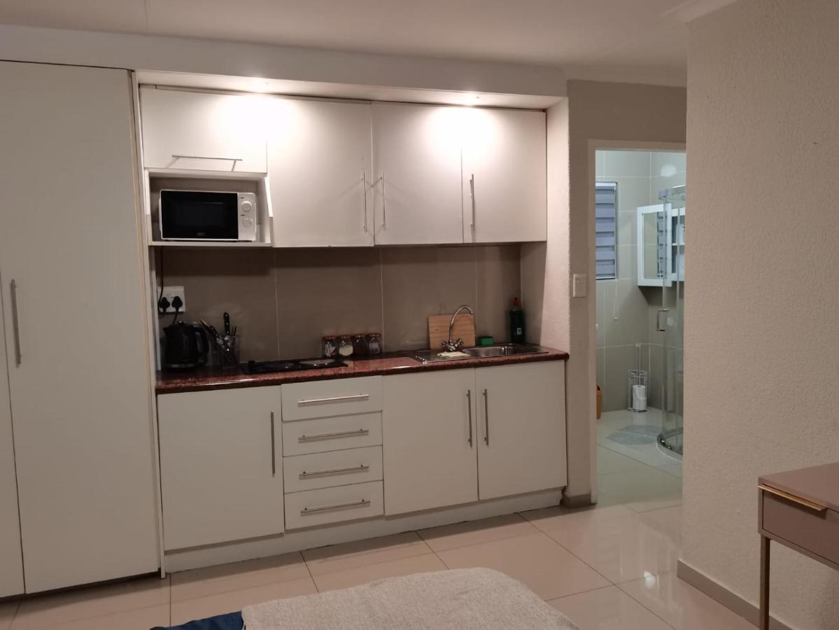 Rooikrans Guest House Йоханесбург Екстериор снимка